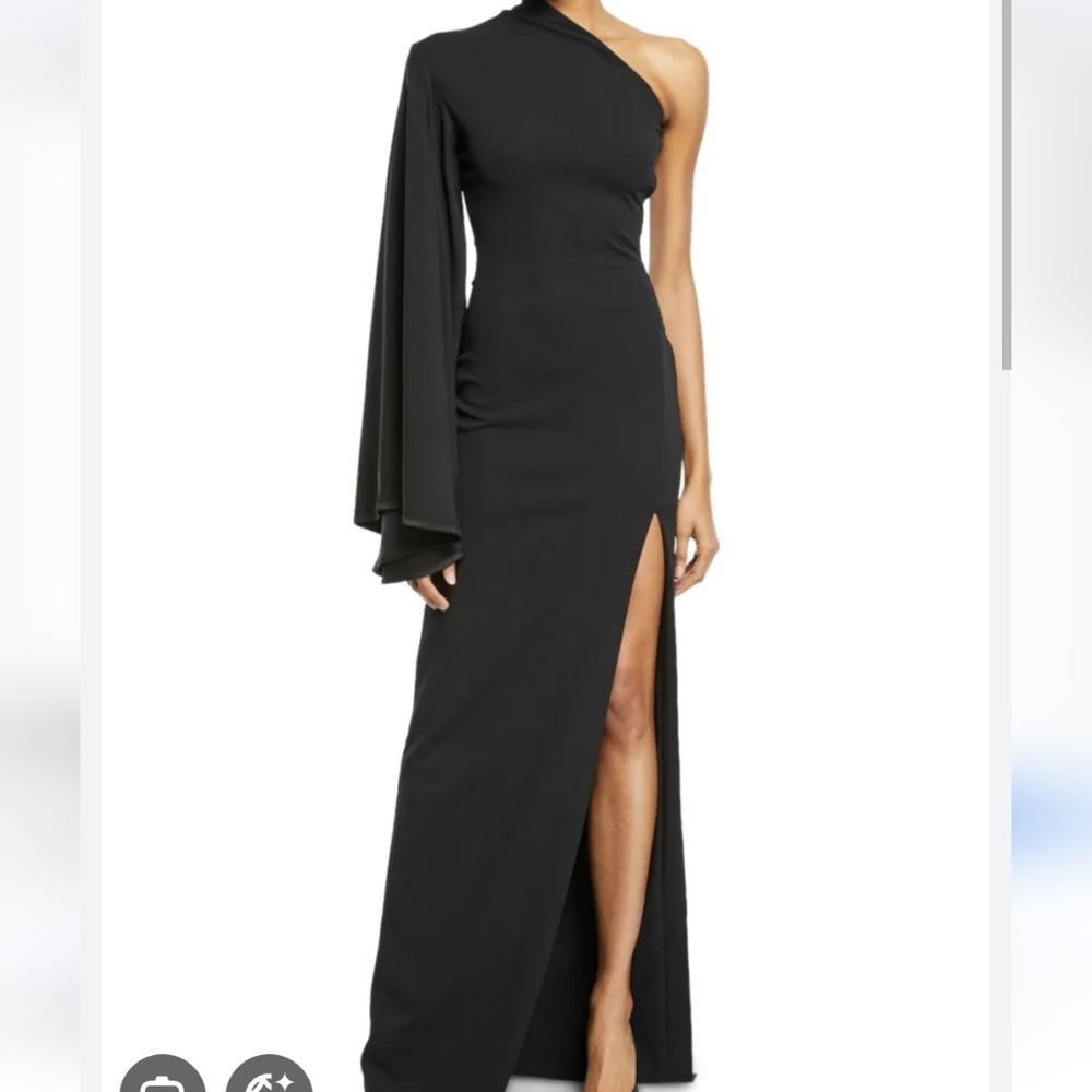 Solace London Size 6 Lani Crepe One-Shoulder Front-Split Gown